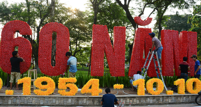 EH-Prerparing-for-60th-liberation-day-Hanoi-city-tour-1