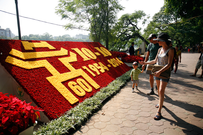 EH-Prerparing-for-60th-liberation-day-Hanoi-city-tour-2