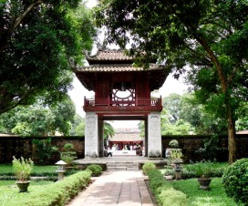 Temple of Literature Day trip from Hanoi to discover Vietnam education history