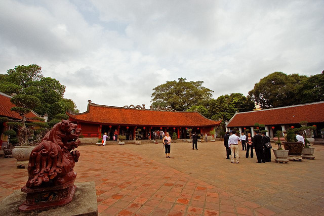 Temple of Literature-hanoi