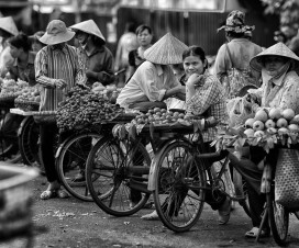 Fruit sellers behind Dong Xuan Market Hanoi